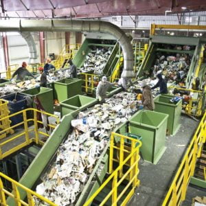 waste segregation using conveyor audrino